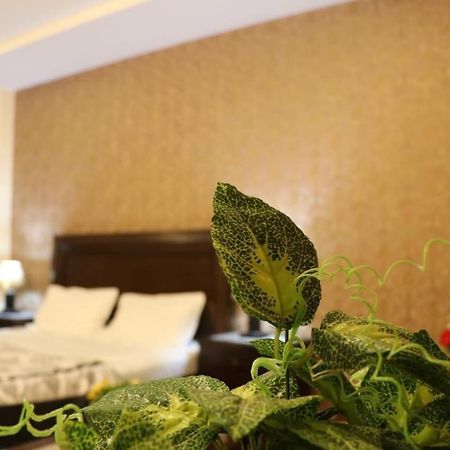 Cozy Studio Apartment In Bahria Town Rawalpindi Exterior photo