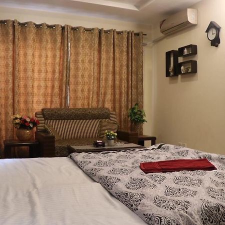 Cozy Studio Apartment In Bahria Town Rawalpindi Exterior photo