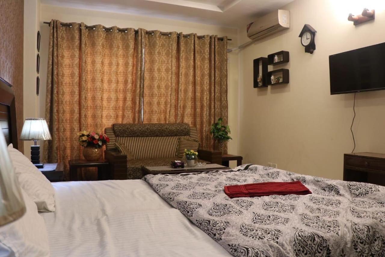 Cozy Studio Apartment In Bahria Town Rawalpindi Exterior photo