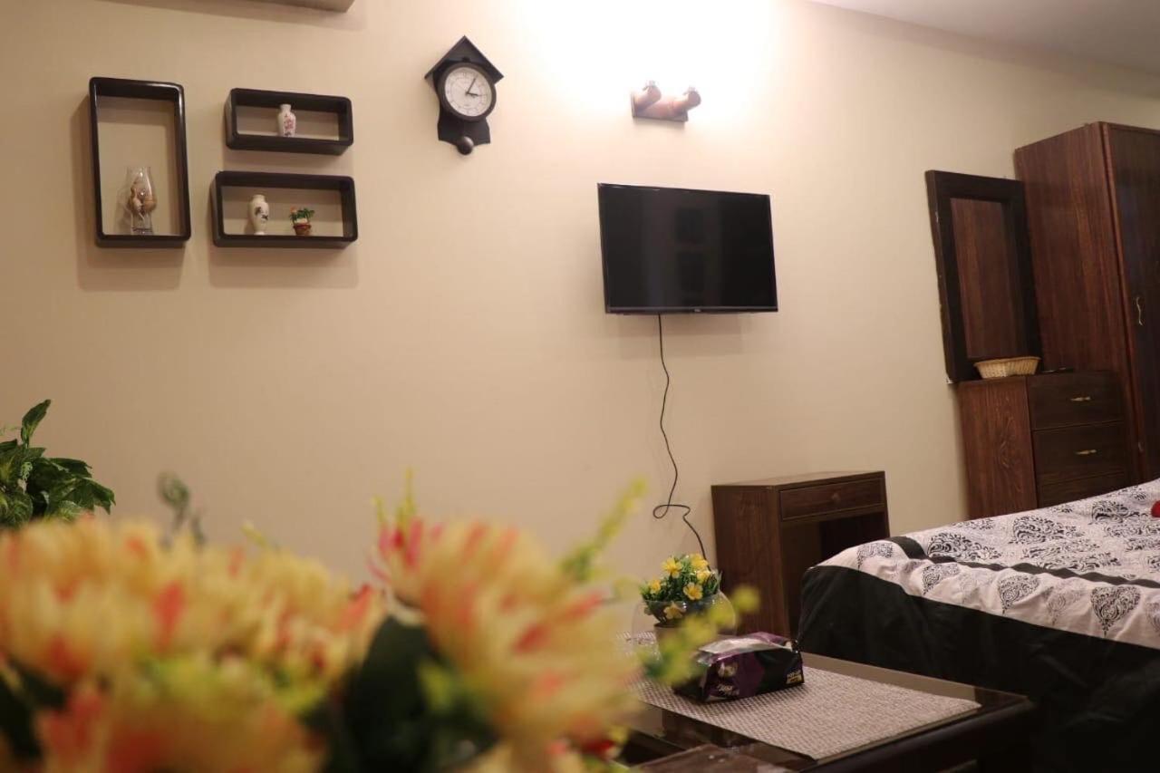 Cozy Studio Apartment In Bahria Town Rawalpindi Exterior photo